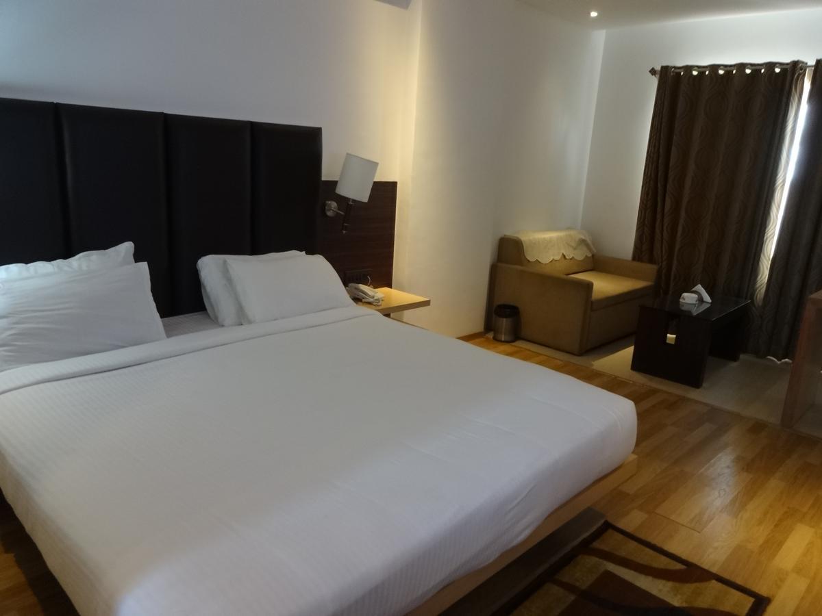 Sea Queen Hotel Kozhikode Eksteriør bilde